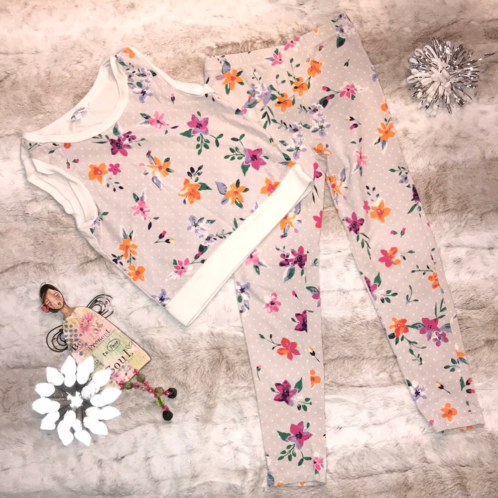 Splendid Two Piece Short Sleeve Floral Pajama Set
